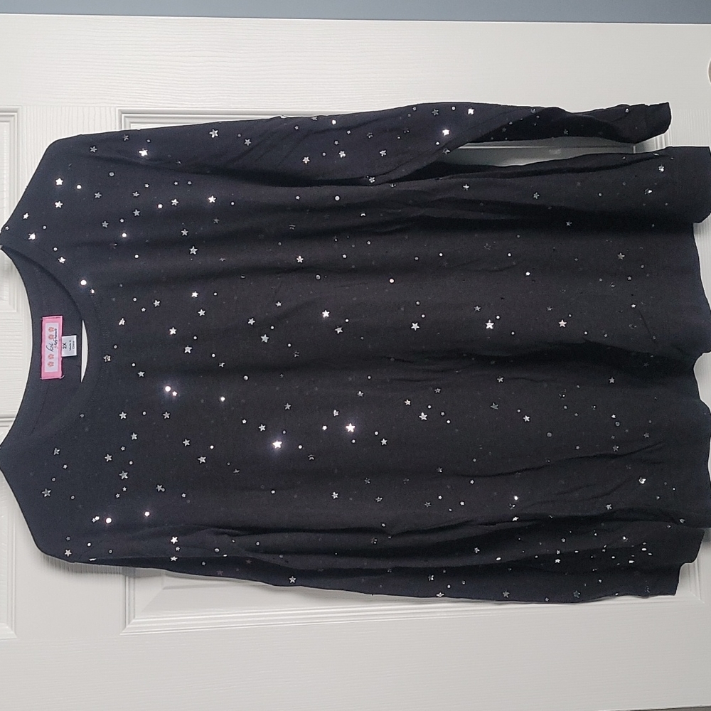 Koi by Kathy Peterson long sleeve top 2x Black with silver stars